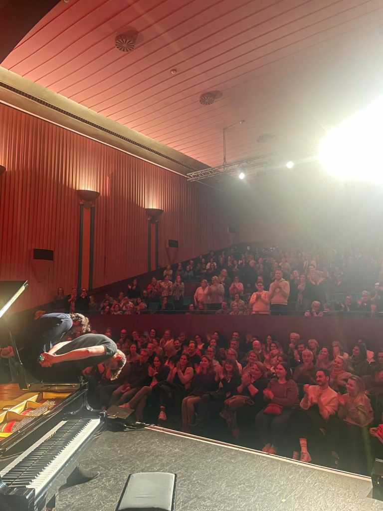 Florian Christl x Takis Würger Düsseldorf